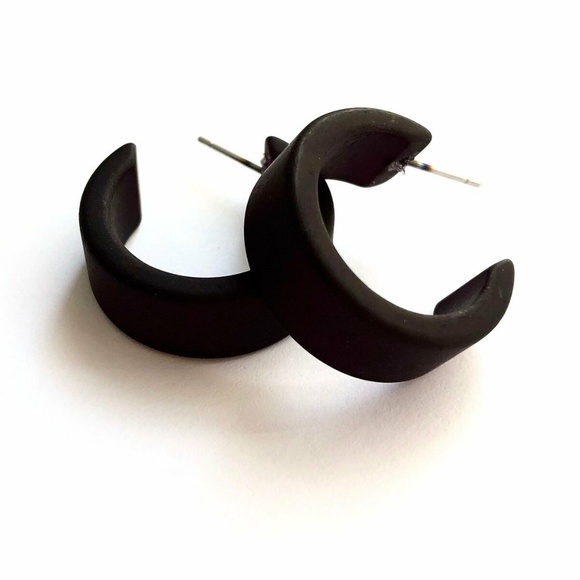Black Frosted Wide Classic Hoop Earrings - Picture 5 of 8